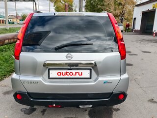 2010 Nissan X-Trail II Рестайлинг, серебристый, 1200000 рублей, вид 5