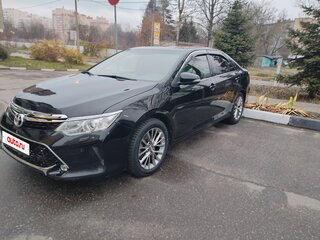2016 Toyota Camry VII (XV50) Рестайлинг, чёрный, 1650000 рублей, вид 1