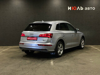 2017 Audi Q5 II (FY), серебристый, 2899000 рублей, вид 5