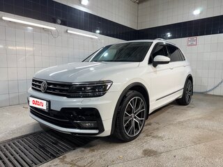 2020 Volkswagen Tiguan II, белый, 3499000 рублей, вид 1