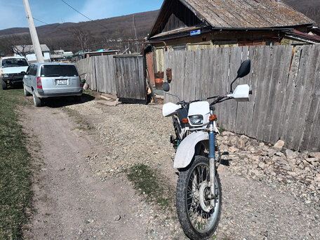 1995 Yamaha XT225 Serow, белый, 160000 рублей, вид 1
