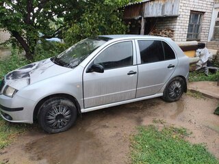 2005 Skoda Fabia I Рестайлинг, серебристый, 345000 рублей, вид 3