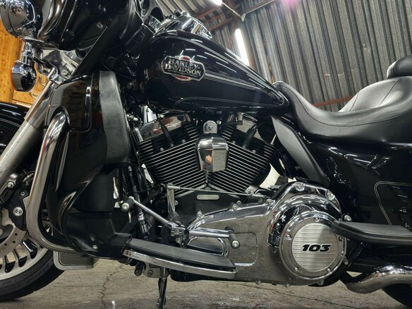 2013 Harley-Davidson Electra Glide, чёрный, 1050000 рублей - вид 21
