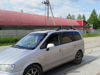 2006 Hyundai Trajet I Рестайлинг, серебристый, 680000 рублей, вид 1