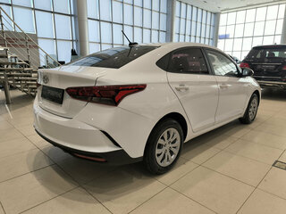 2020 Hyundai Solaris II Рестайлинг, белый, 995000 рублей, вид 5