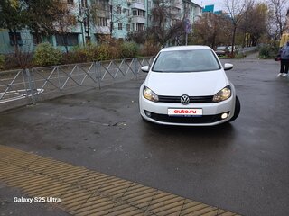 2010 Volkswagen Golf VI, белый, 1550000 рублей, вид 2