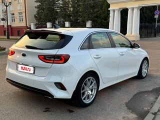 2018 Kia Ceed III, белый, 1720000 рублей, вид 5
