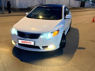 2012 Kia Cerato II, белый, 790000 рублей, вид 3
