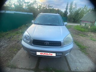 2000 Toyota RAV4 II (XA20), серебристый, 600000 рублей, вид 1