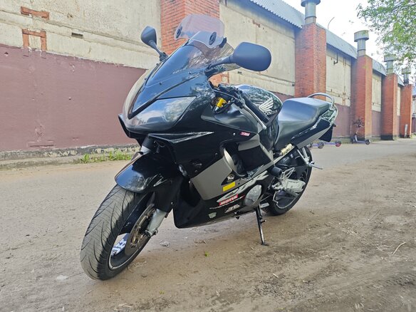 2001 Honda CBR 600F, чёрный, 380000 рублей - вид 8