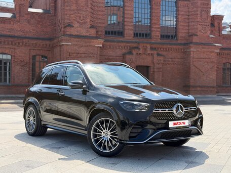 2025 Mercedes-Benz GLE 450 d II (V167) Рестайлинг, чёрный, вид 4