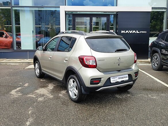 2016 Renault Sandero Stepway II, бежевый - вид 6