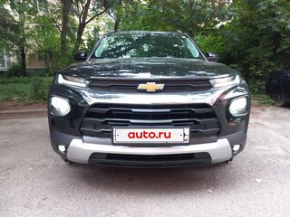 2023 Chevrolet TrailBlazer III, чёрный, 2150000 рублей, вид 3