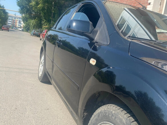 2006 Ford Focus II, чёрный - вид 2