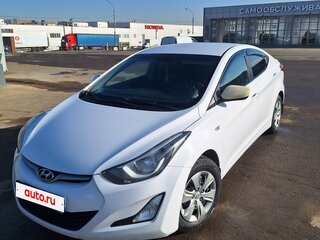 2015 Hyundai Elantra V (MD) Рестайлинг, белый, 750000 рублей, вид 1