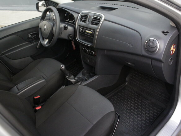 2015 Renault Logan II, серый, 745000 рублей - вид 5