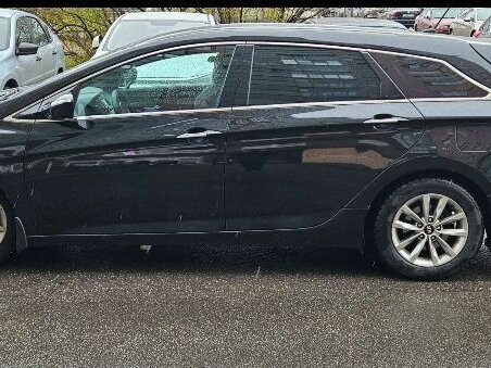 2017 Hyundai i40 I Рестайлинг, чёрный, 1050000 рублей - вид 4