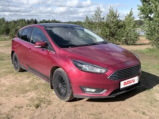 2016 Ford Focus III Рестайлинг, красный, 1050000 рублей, вид 2