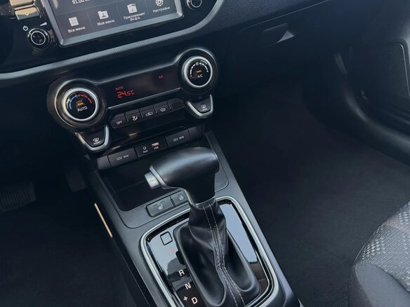 2019 Kia Rio IV, серый, 1450000 рублей - вид 11