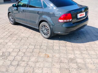 2013 Volkswagen Polo V, серый, 700000 рублей, вид 3