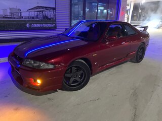 1996 Nissan Skyline IX (R33), красный, 1600000 рублей, вид 3