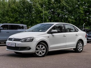 2014 Volkswagen Polo V, белый, 600000 рублей, вид 1