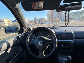 2007 Skoda Octavia I (A4) Рестайлинг, чёрный, 500000 рублей, вид 3