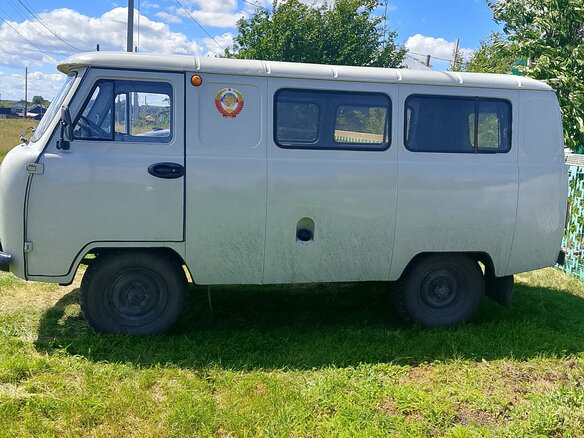 2003 УАЗ 3962, серый, 530000 рублей - вид 9