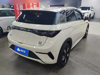 2025 BYD Dolphin 45.12 kWh I Рестайлинг, белый, 1830000 рублей, вид 2