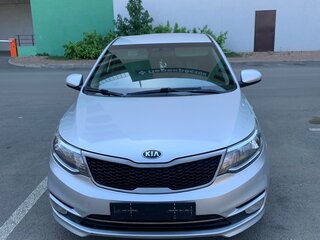 2016 Kia Rio III Рестайлинг, серебристый, 1270000 рублей, вид 2