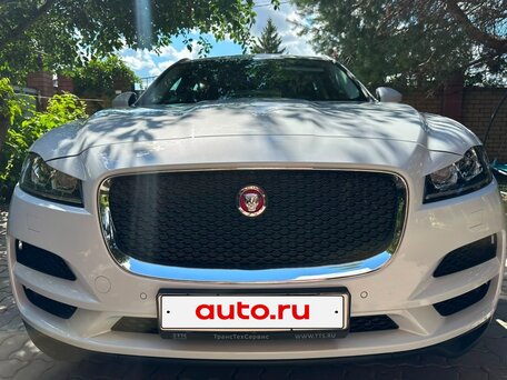 2017 Jaguar F-Pace I, белый, 2750000 рублей, вид 3