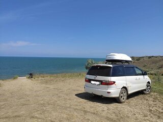 2001 Toyota Estima II, белый, 590000 рублей, вид 5