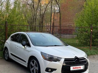 2014 Citroen DS4, белый, 860000 рублей, вид 2