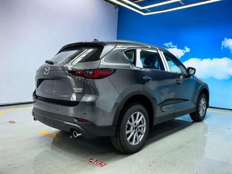 2026 Mazda CX-5 II Рестайлинг, серый, 3297000 рублей, вид 4