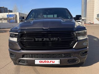 2022 Ram 1500 Crew Cab eTorque V, серый, 8500000 рублей, вид 3