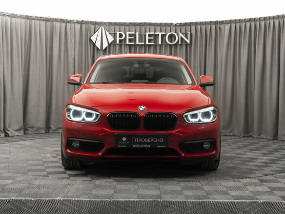2017 BMW 1 серии 118i II (F20/F21) Рестайлинг, красный - вид 2