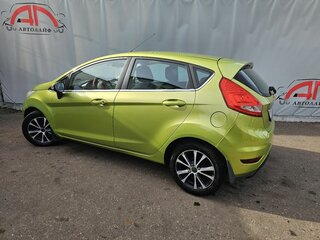 2010 Ford Fiesta Mk6, зелёный, 625000 рублей, вид 3