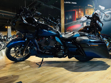 2019 Harley-Davidson CVO Road Glide, чёрный, 2250000 рублей, вид 5