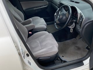 2007 Toyota Wish I Рестайлинг, белый, 980000 рублей, вид 5