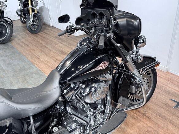 2010 Harley-Davidson Street Glide, чёрный, 1099000 рублей - вид 16