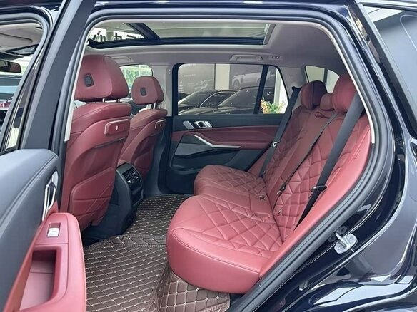 2025 BMW X5 Long 30Li IV (G05/G18) Рестайлинг, чёрный, 9900000 рублей - вид 13