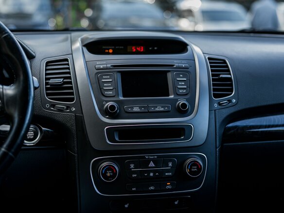 2014 Kia Sorento II Рестайлинг, синий, 1359000 рублей - вид 8