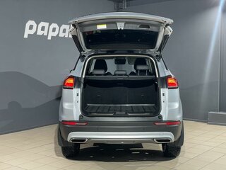 2023 Geely Atlas Pro, серебристый, 1751000 рублей, вид 5