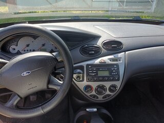 2000 Ford Focus I, чёрный, 180000 рублей, вид 3