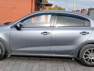 2018 Kia Rio IV, серый, 1530000 рублей, вид 4