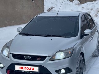 2011 Ford Focus II Рестайлинг, серебристый, 625000 рублей, вид 3
