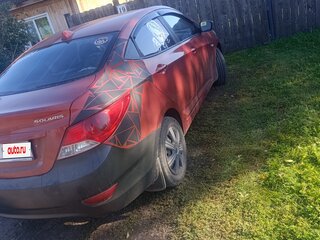 2011 Hyundai Solaris I, красный, 630000 рублей, вид 3