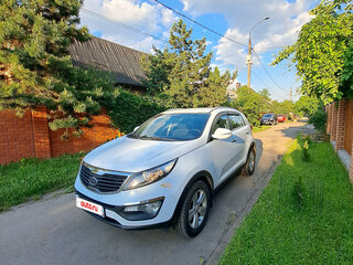 2011 Kia Sportage III, белый, 1075000 рублей, вид 2