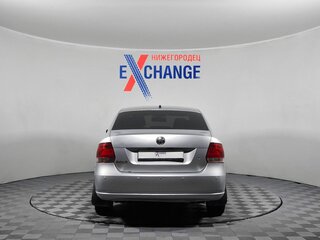 2013 Volkswagen Polo V, серебристый, 719000 рублей, вид 4