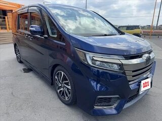 2018 Honda Stepwgn Spada V Рестайлинг, синий, 2350000 рублей, вид 2